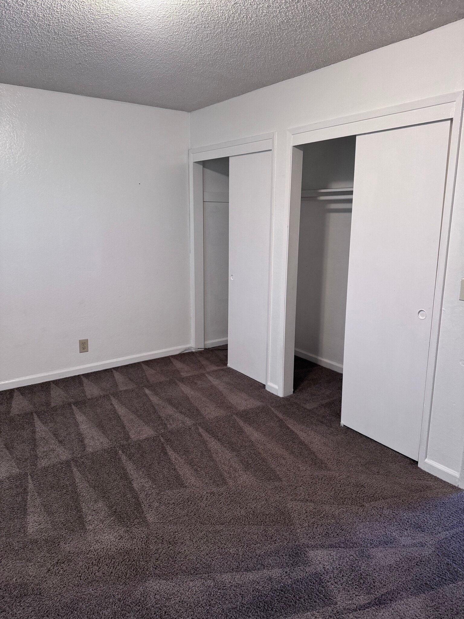 Building Photo - 36 El Basset Ct