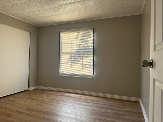 Building Photo - 7433 Grubbs Rd