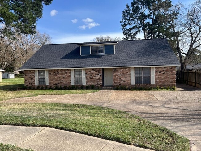 Building Photo - 3321 Colquitt Rd