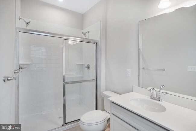 Building Photo - 9346 Tanfield Dr