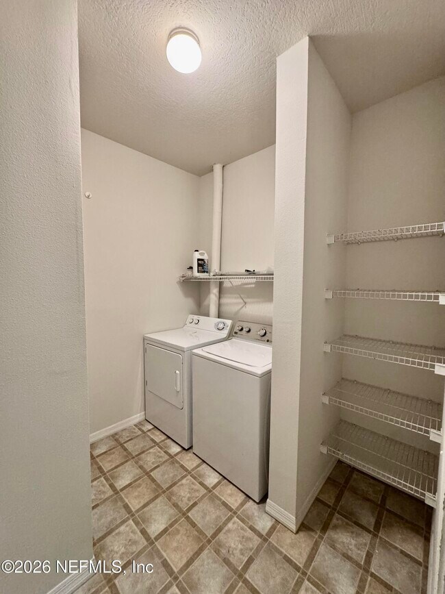 Building Photo - 12700 Bartram Park Blvd