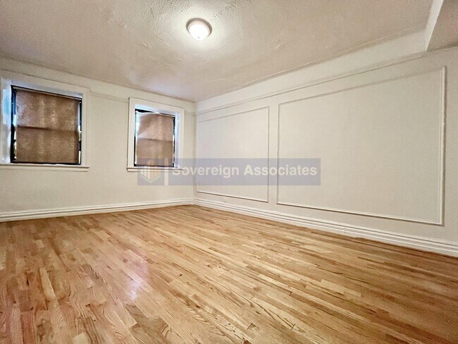 Building Photo - 108 Park Terrace E