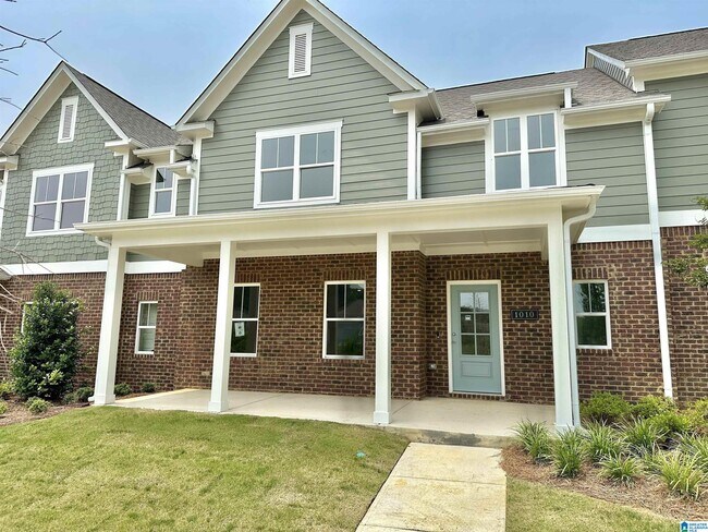 Primary Photo - 1010 Unali Ln