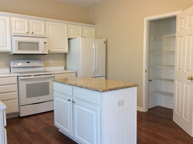 Building Photo - 12728 Bent Oak Ct