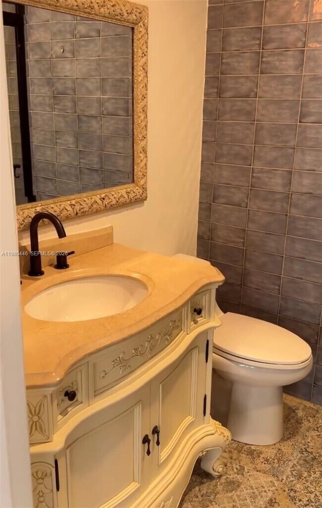 Building Photo - 1502 Jefferson Ave