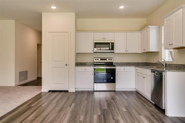 Building Photo - 778 Camden Dr