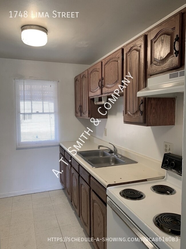 Building Photo - 1748 Lima St