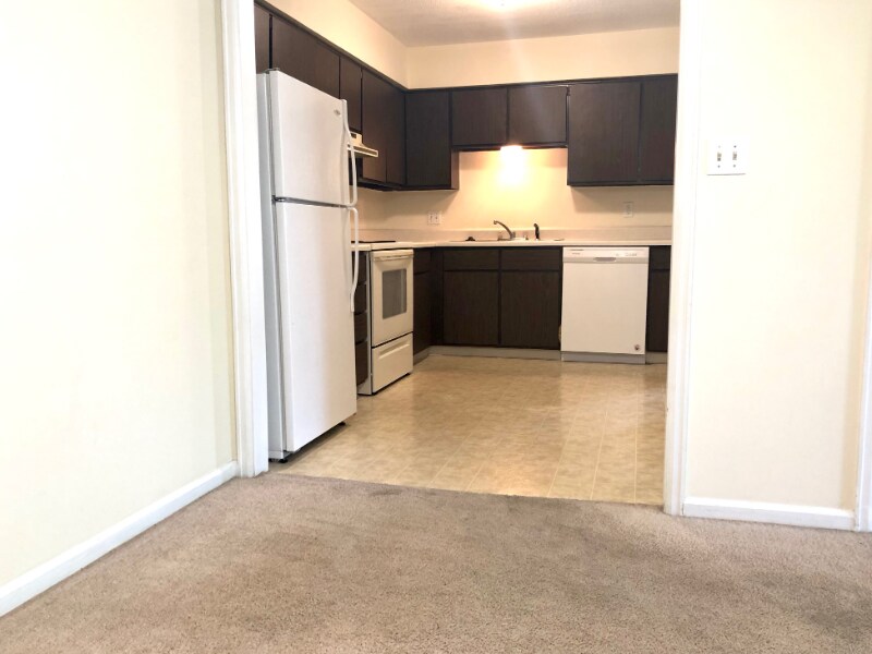 Building Photo - 1913 W 1st St