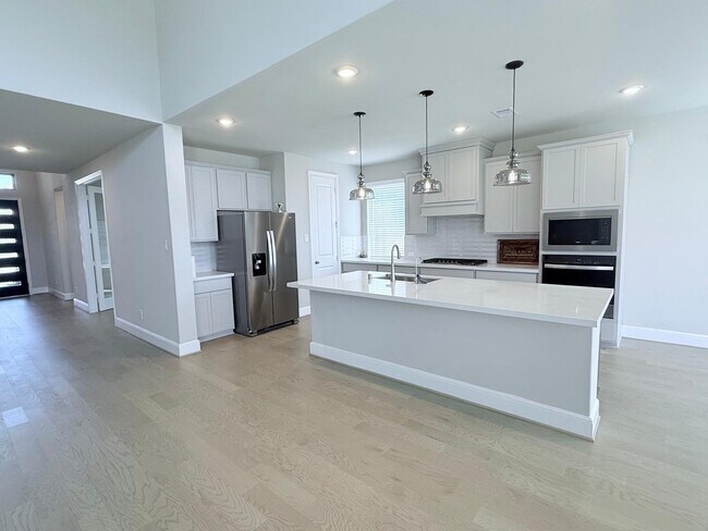 Building Photo - 4934 Dickens Lndg Dr