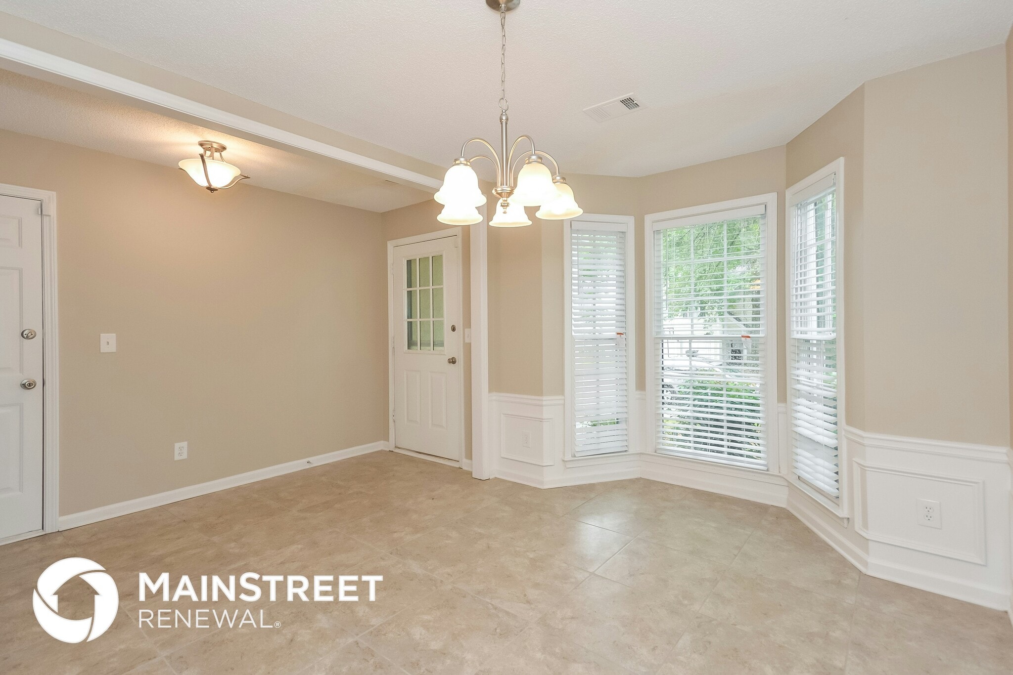 Building Photo - 2970 Binghampton Ln