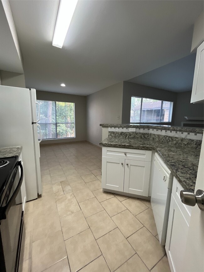 Building Photo - 7200 T C Jester Blvd