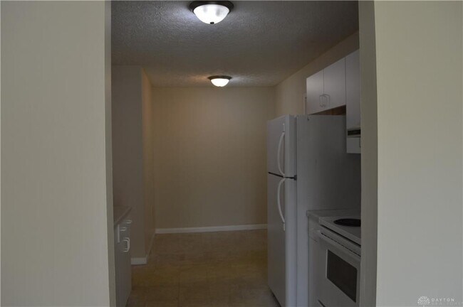 Building Photo - 1217 Robbins Run Ct