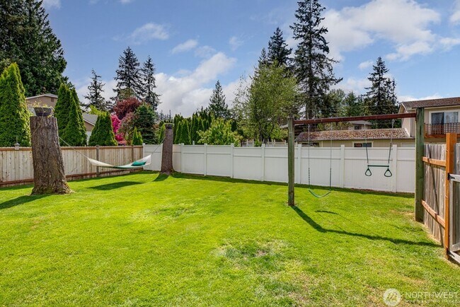 Building Photo - 3Bd/2Ba Lynnwood House
