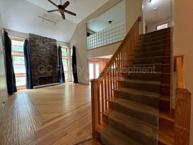 Building Photo - 2805 Breckenridge Cir