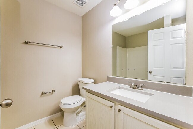 Building Photo - 337 Placid Lake Dr