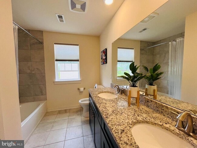 Building Photo - 307 Appleford Cir