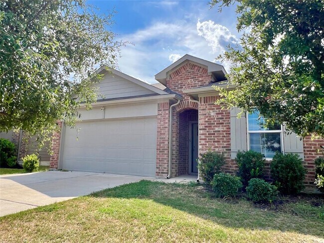 Building Photo - 13800 Cantarra Dr