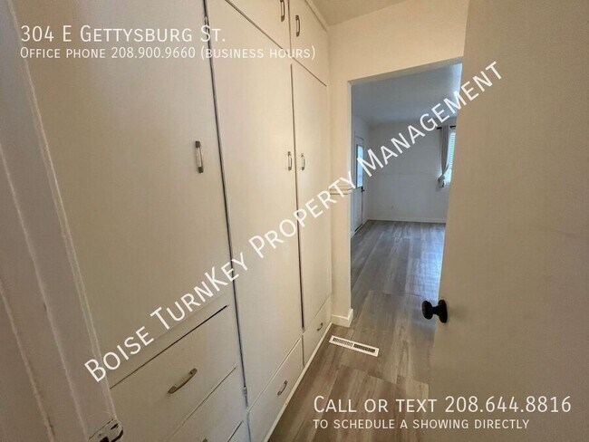 Building Photo - 304 E Gettysburg St