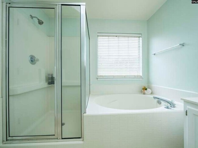 Building Photo - Home For Rent in Mallard Hills!