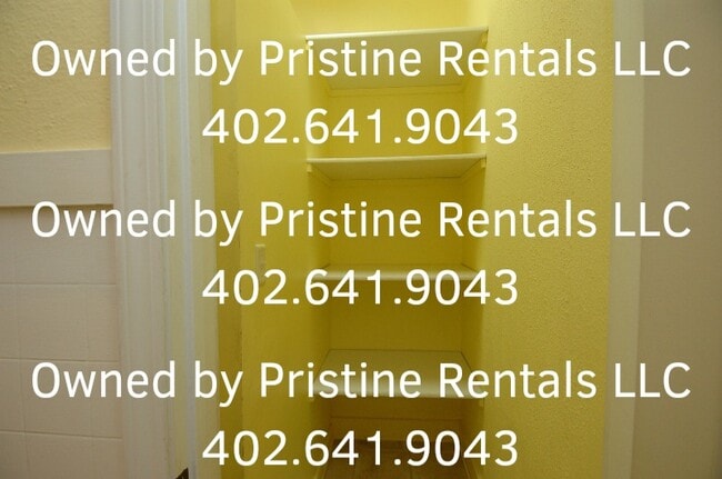 Building Photo - 322 S 6th St