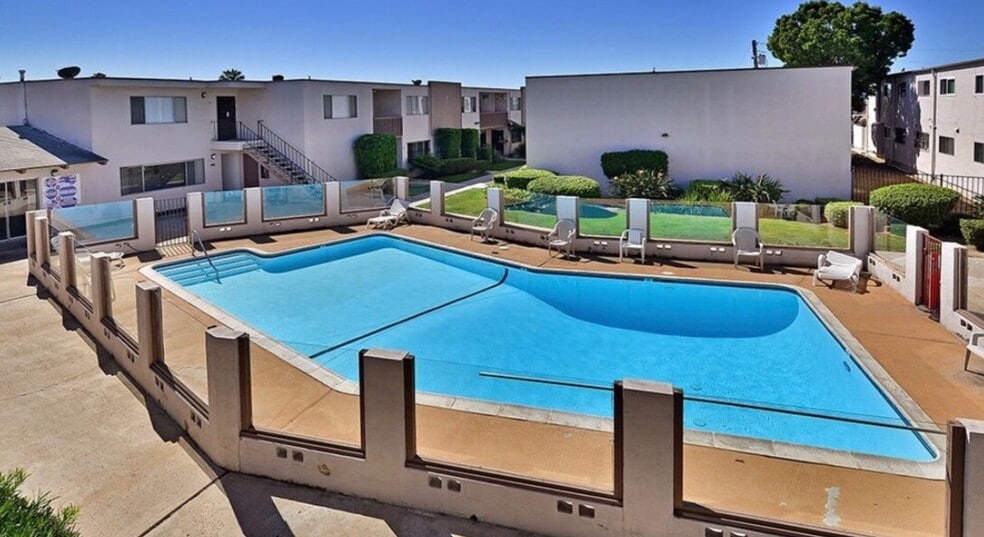 Pool Area - 279 Moss St