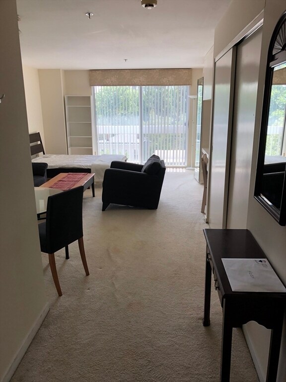 Building Photo - 950 Massachusetts Ave