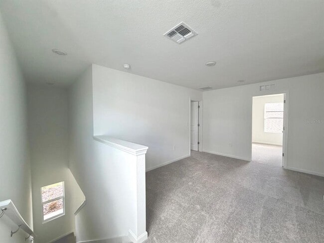 Building Photo - 2142 Chris Dr