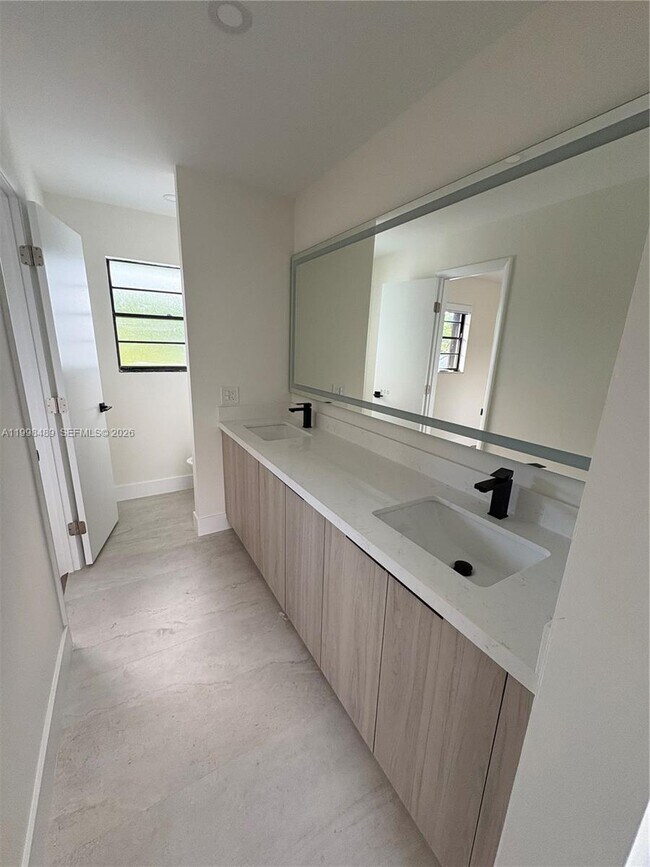 Building Photo - 9881 NW 52nd Terrace