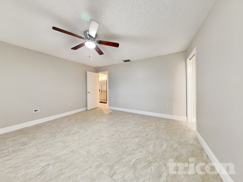 Building Photo - 488 Northview St