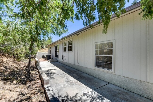 Building Photo - Nice 3-bedroom home in Prescott home for rent!