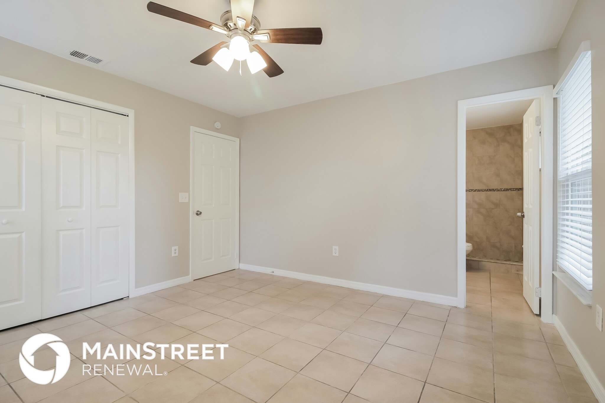 Building Photo - 5353 Pale Horse Dr