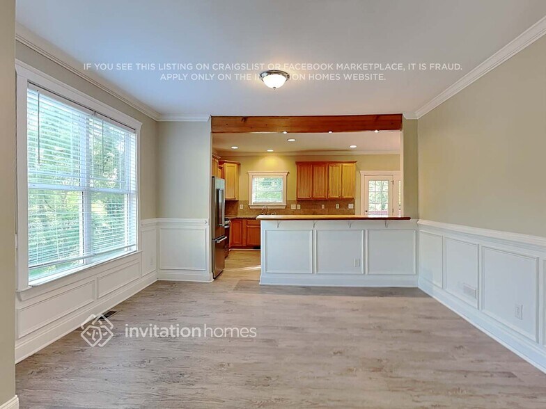 Building Photo - 1537 Boulder Walk Dr SE