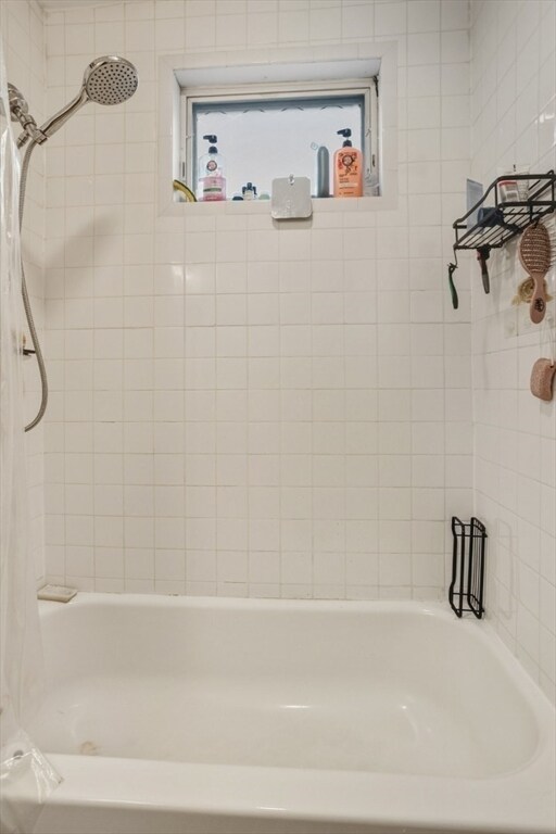 Building Photo - 171 Brooks St