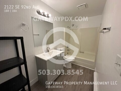 Building Photo - 2122 SE 92nd Ave