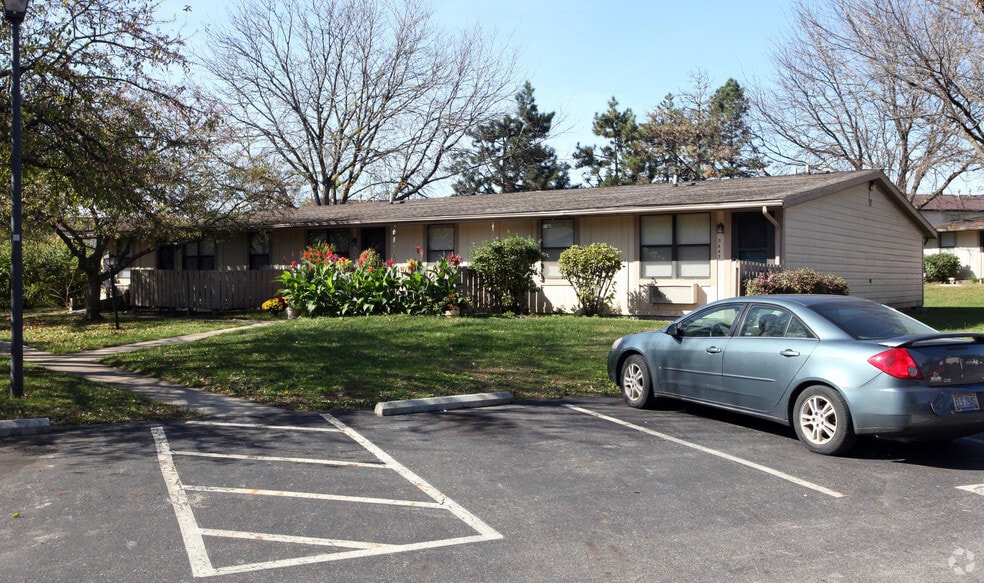 Springwood Apartments 5470 Yellowbud Dr Columbus OH 43231 Apartment