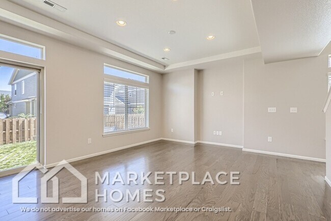 Building Photo - 12421 E 105th Pl