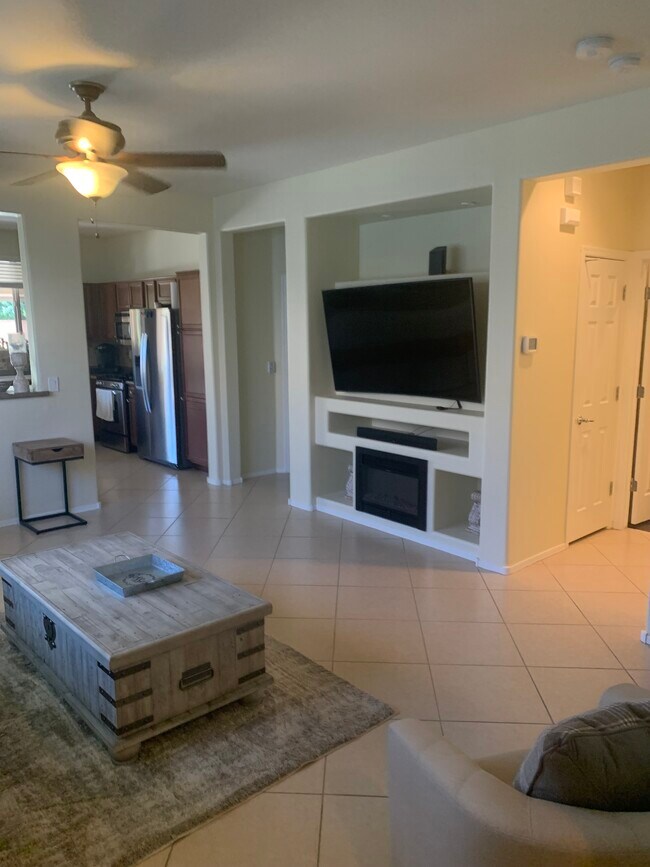 Building Photo - 21605 N 261st Ave