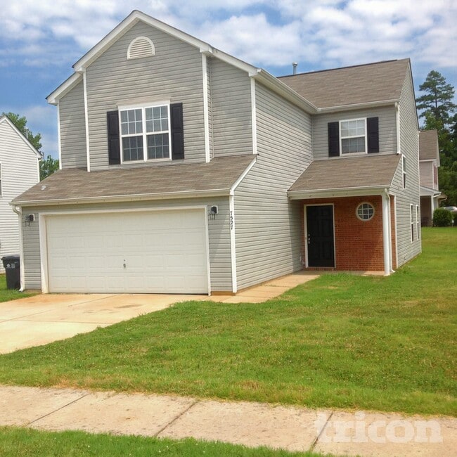 Building Photo - 7527 Hidden Creek Dr