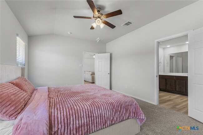 Building Photo - 4011 Baerlon Cv