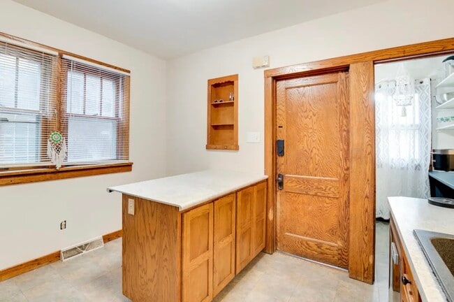 Building Photo - 2173-75 S 69th St