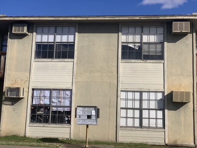 Building Exterior - Athens Place