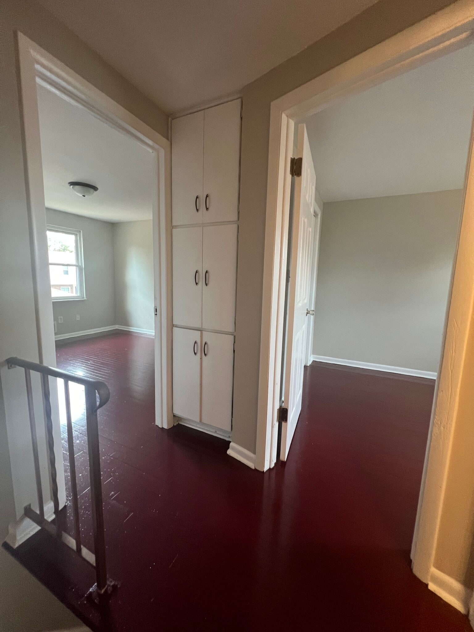 2 bedrooms - 1746 Pine Tree St S