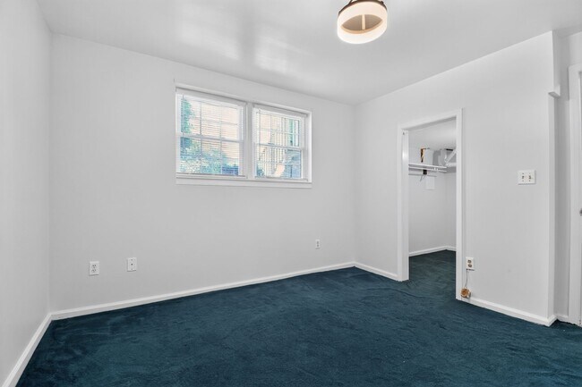 Building Photo - 5560 E Boniwood Turn