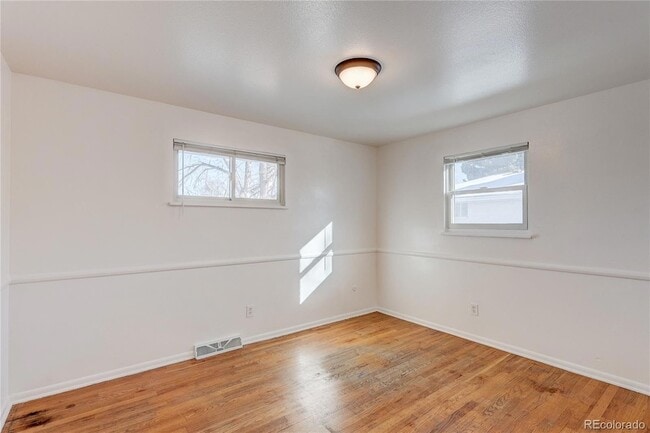 Building Photo - 3273 S Florence Ct