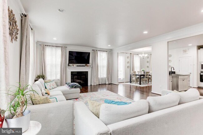 Building Photo - 22800 Bubbling Brook Dr