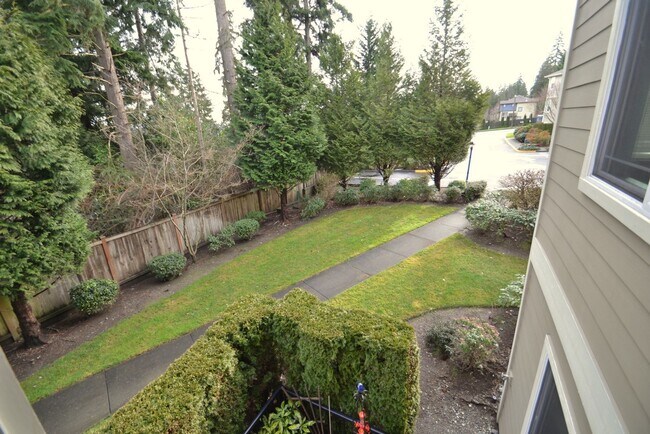 Building Photo - 3bd/2ba Bothell Condo