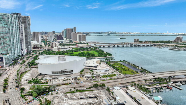 Building Photo - 50 Biscayne Blvd