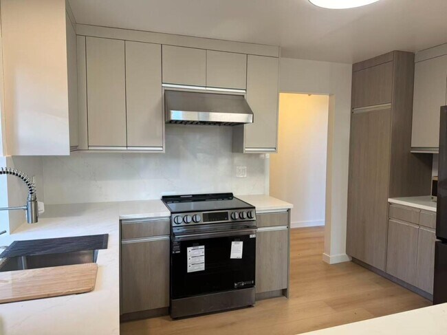 Building Photo - 928 Wright Ave