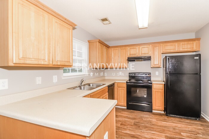 Building Photo - 628 Stadler Pointe