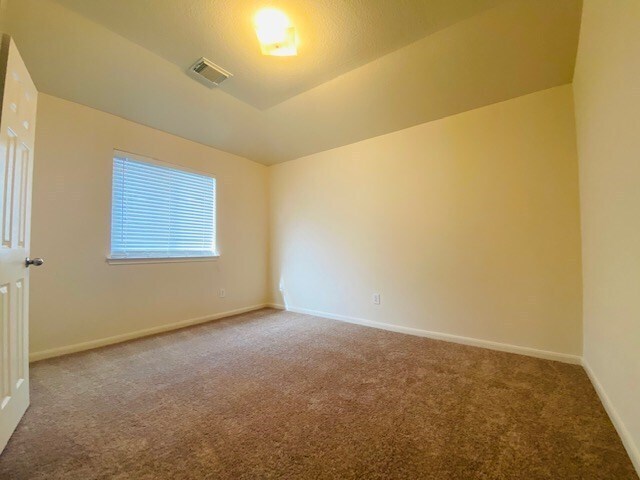 Building Photo - 2018 Running Brook Ln